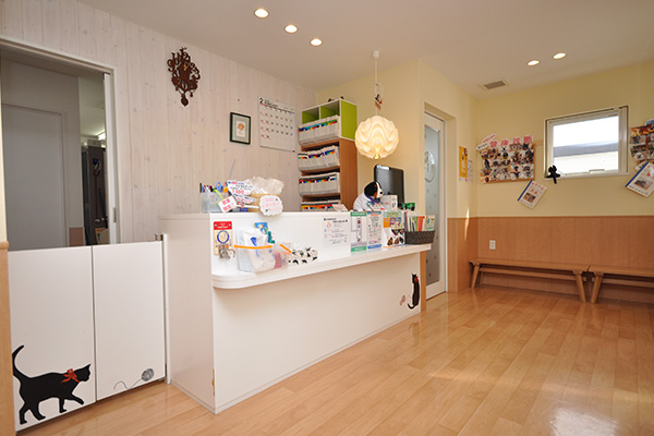 院内画像-待合室.1